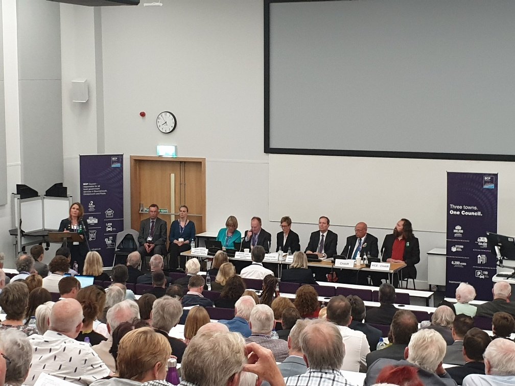 BCPCouncil's tweet photo. Members now nominate councillors for the role of Leader. Cllr Mark Howell nominates Cllr VIkki Slade, seconded by Cllr Margaret Phipps. Cllr Philip Broadhead proposes Cllr Robert Lawton as Leader, seconded by Cllr May Haines. Each nominee addresses the meeting. #BCPfirst https://t.co/H0eMYh9dZ6