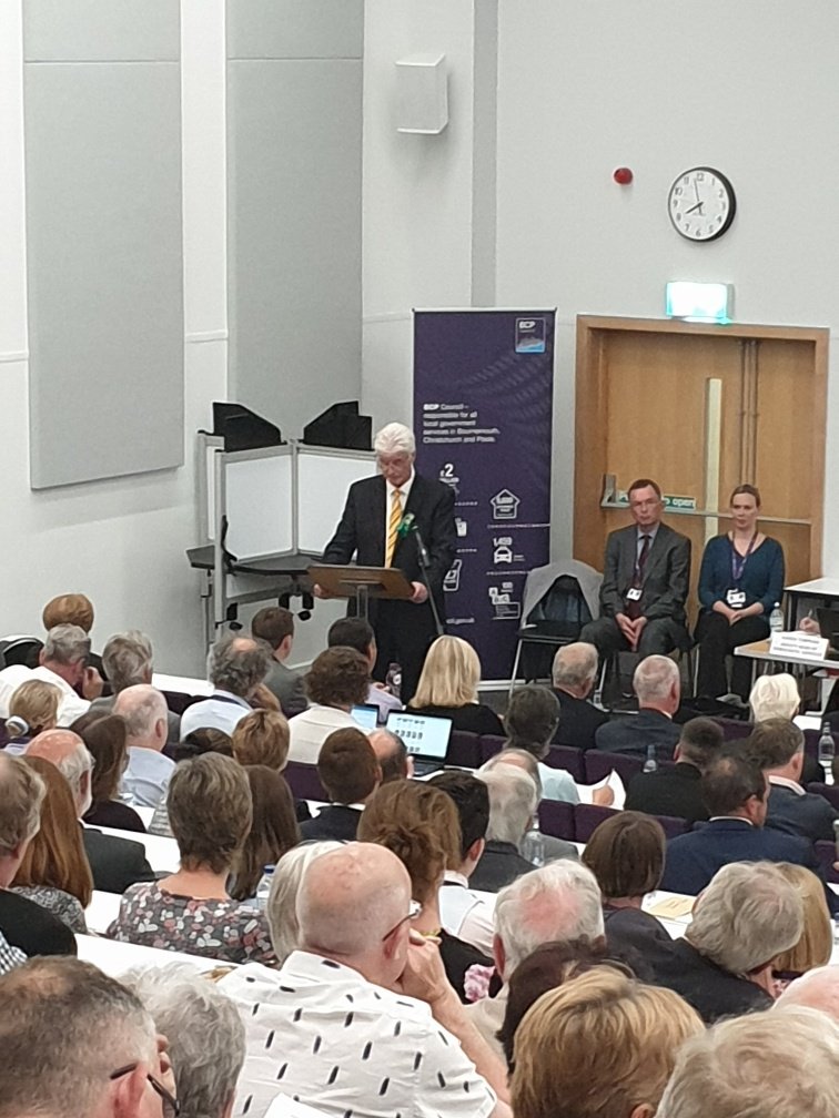 BCPCouncil's tweet photo. Members now nominate councillors for the role of Leader. Cllr Mark Howell nominates Cllr VIkki Slade, seconded by Cllr Margaret Phipps. Cllr Philip Broadhead proposes Cllr Robert Lawton as Leader, seconded by Cllr May Haines. Each nominee addresses the meeting. #BCPfirst https://t.co/H0eMYh9dZ6