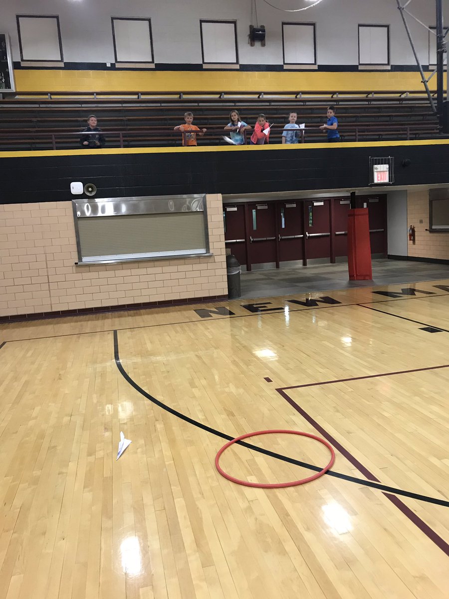 McVay2ndGrade's tweet photo. Following last week’s visit to the airport, we desired to test out flight ourselves! Students designed &amp; tested paper ✈️ in 5 tests: bullseye, middle of the runway, hangtime, distance, &amp; balcony throw. Our distance winner won by 2 inches with a throw of 32 ft, 7in! @NMPrincipal https://t.co/0TdOshZq0K