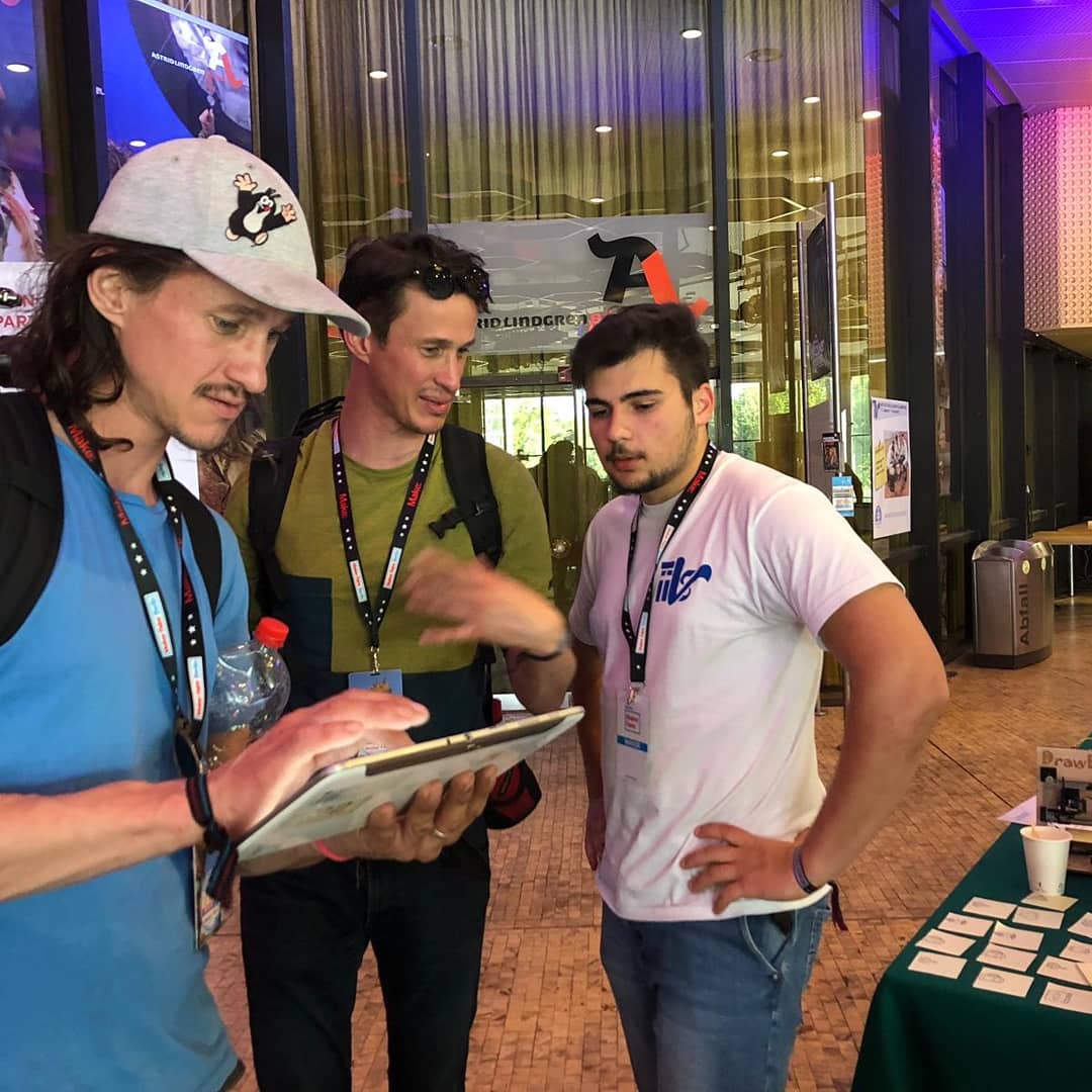RoboVallauri's tweet photo. Giunge al termine la #makerfaireberlin. Esperienza molto formativa per i nostri ragazzi che hanno messo in campo capacità tecniche,pratiche e linguistiche.
Al prossimo anno @MakerFaireBER

#RoboVallauri #vallauri #fossano #berlin #maker #robotic #staytuned https://t.co/00Ul9gXTuN