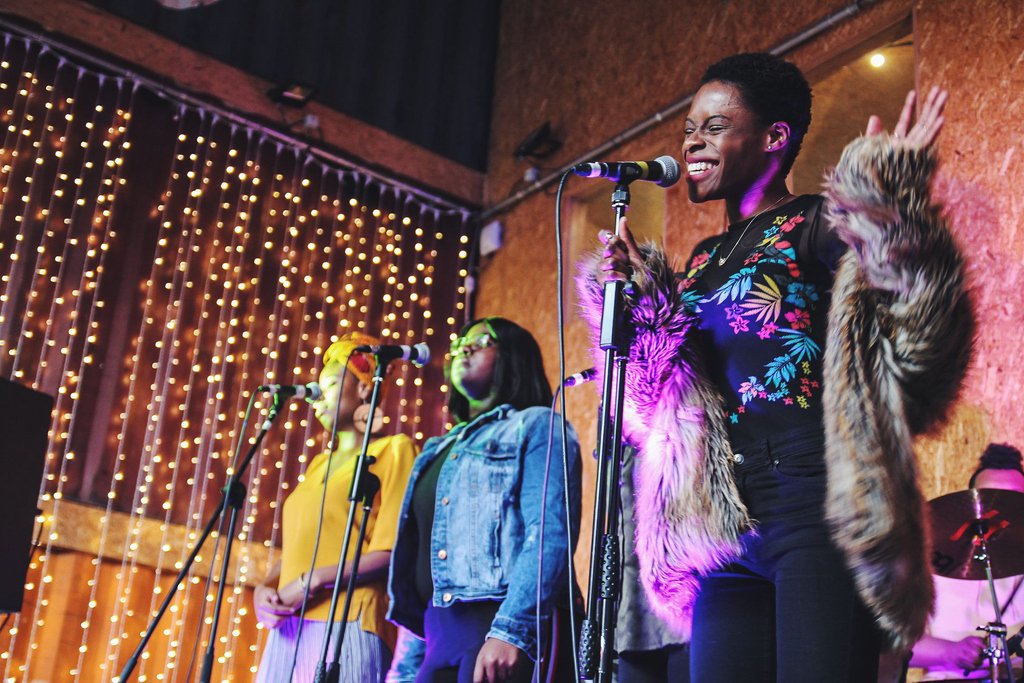 PopBrixton's tweet photo. THE GRIT SCHOOL LIVE 2019 🎤
•
Head over to Pop Brixton for 7pm tomorrow night to discover the untapped musical talent Brixton has to offer
•
#popbrixton #brixton #freemusic #sgs #thegritschool #schoolgroundsounds https://t.co/zfJbmq1KaO