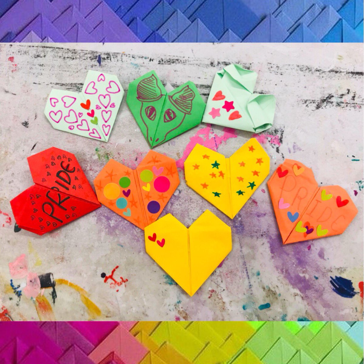 PolychroDram's tweet photo. During part of our workshop today with LGYM (lesbian, gay youth Manchester) at @TheProudTrust, we made some origami and these are some of the beautiful hearts made by the young people 😊🏳️‍🌈 #cssddate20 #lgbtqia https://t.co/Nhd9MNQpJx