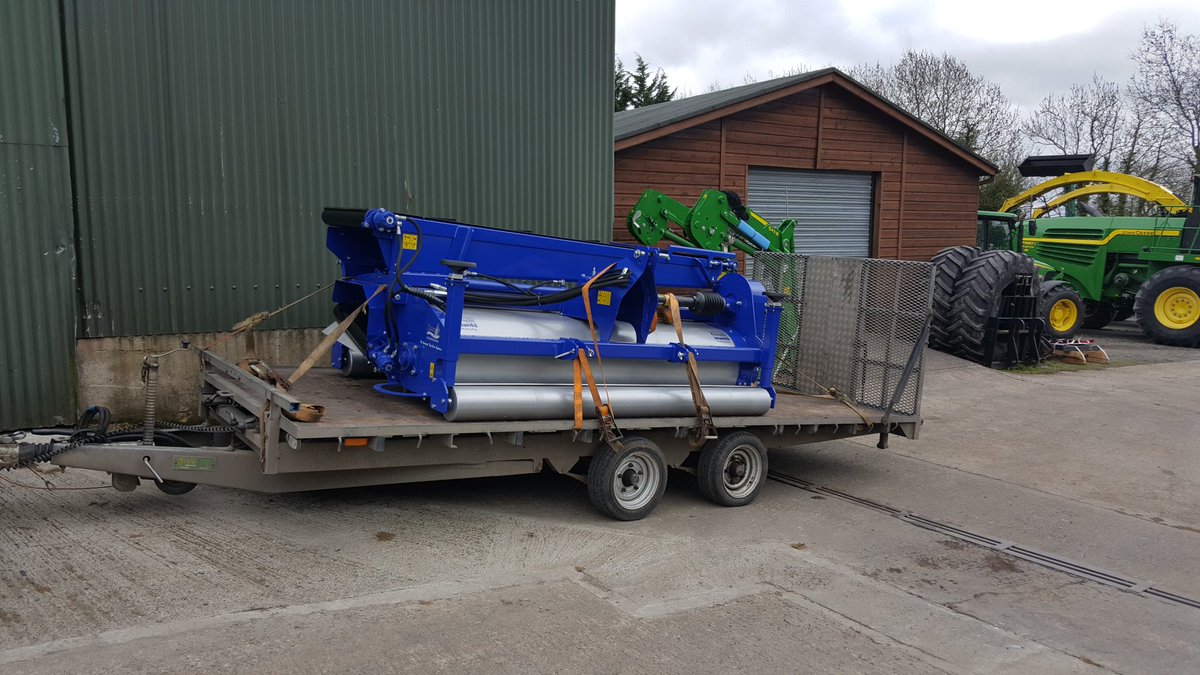 RickyNei11's tweet photo. New Koro 2.5m Field Top Maker on its way to Lisburn & Castlereagh City Council today ready for installation. Many thanks from @JGjohnstongilp1 for the purchase. #planer #perfectsurface https://t.co/zqSVC5fryW