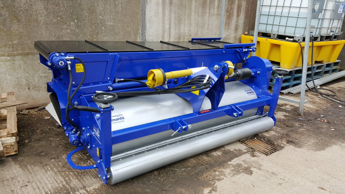 RickyNei11's tweet photo. New Koro 2.5m Field Top Maker on its way to Lisburn & Castlereagh City Council today ready for installation. Many thanks from @JGjohnstongilp1 for the purchase. #planer #perfectsurface https://t.co/zqSVC5fryW
