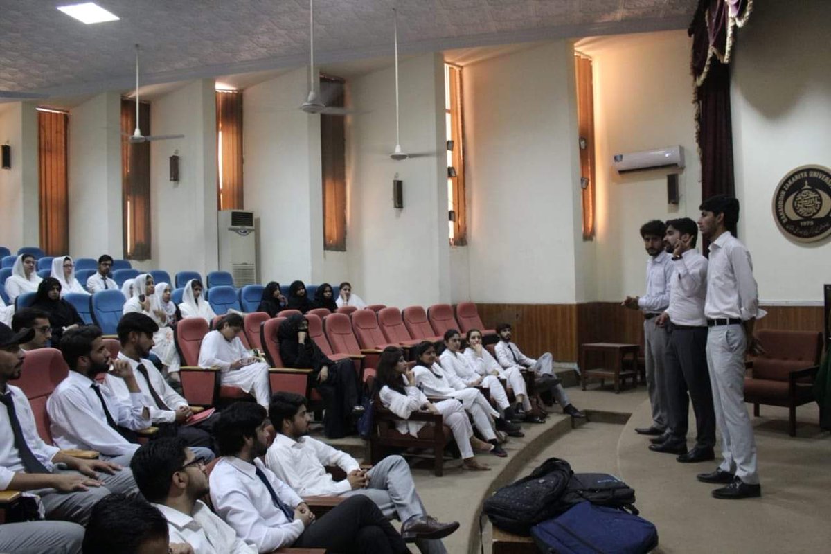 ClubIms's tweet photo. First General body meeting of Executive Club headed by president Faiq Sadiq and Vice President Falak Sher.Main agenda of meeting was to get to know the newly formed body and have a first interaction. #IMS #IMSBZU #EXECUTIVE_CLUB #IMSEC #BUSINESS #BZUMULTAN #BUSINESSSCHOOL https://t.co/qC36JiwzwJ