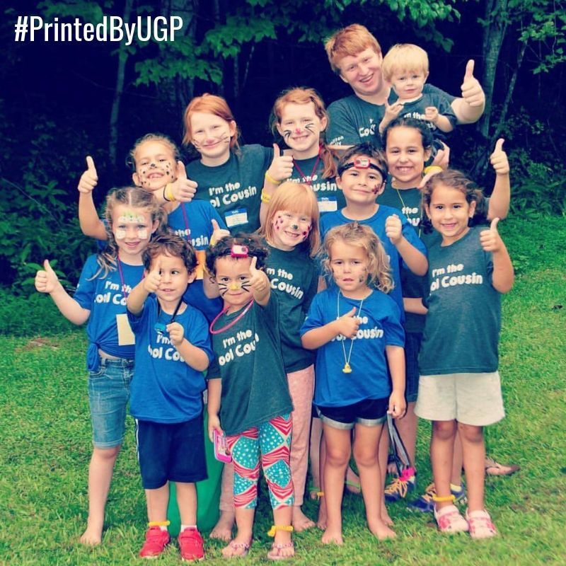 UGPGrandRapids's tweet photo. Family photos get a big thumbs up from us! #FamilyReunion #PrintedByUGP https://t.co/c1ko47pmSW