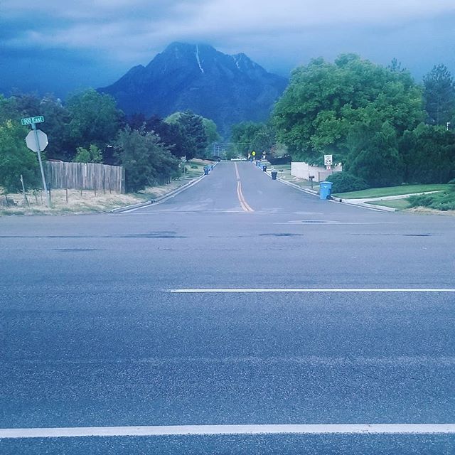 Juve96815's tweet photo. Went for a walk yesterday #evening by my house. This is what I found.
#juve #juvehhernandez #entrepreneur #entrepreneurship #onlinemarketing #askamillionaire #dailydose #paris #streetphotography #internetmarketing #utah #utahisrad #saltlakecity #visitut… https://t.co/LCNY2r7lhY https://t.co/11OaUkEtbV