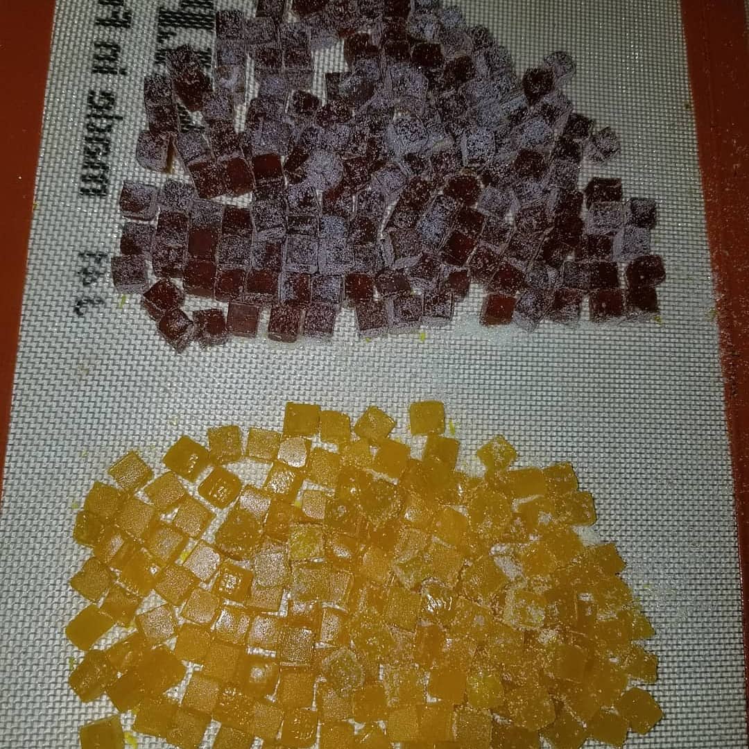 azianwitswag's tweet photo. Y’all better love me for getting serious #CandyCubes #SourWorms #FruitRollUp https://t.co/gplwWeRdSl