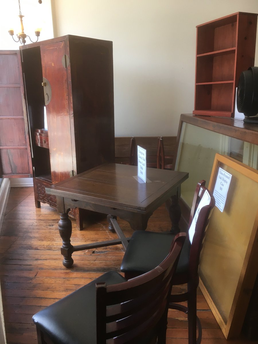 borderlands_sf's tweet photo. Borderlands Cafe (JUST THE CAFE, NOT THE BOOKSTORE!) is permanently closed, but you can take home a little piece of San Francisco history to remember it! Tables, chairs, kitchen equipment, spare bookshelves, tea pots &amp; sets, mugs &amp; other marvelous odds &amp; ends for sale. https://t.co/hde7Zl0G1Q