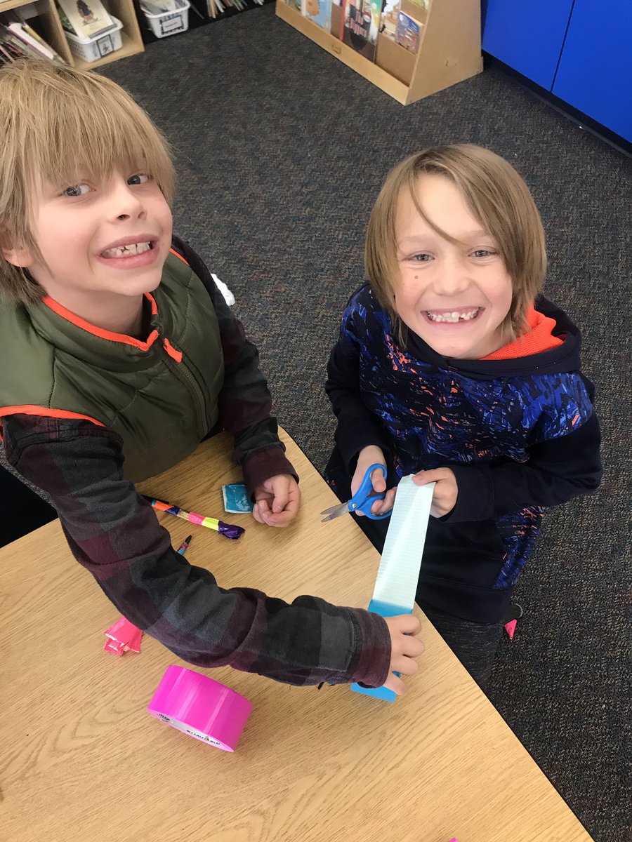 robinsonfrisco's tweet photo. We started electives today! Duct tape crafts were the perfect thing to start with after a snowy 2 hour delay! @FREprincipal https://t.co/TTB7zH0VYa