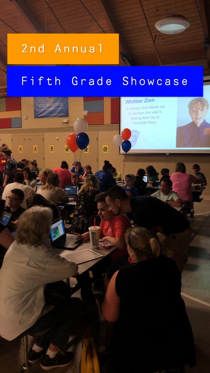 MsRobbinsSGF's tweet photo. Today was our 2nd Annual #FifthGradeShowcase. I love what this has become, I love how proud students are of their achievements and how our community rallies around our kids to show their support! #LearnerPortfolio @westportcats @officialSPS #4Cs https://t.co/mX0IZKkGOF