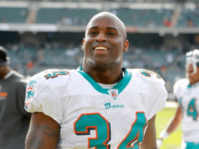 Happy birthday Ricky Williams 