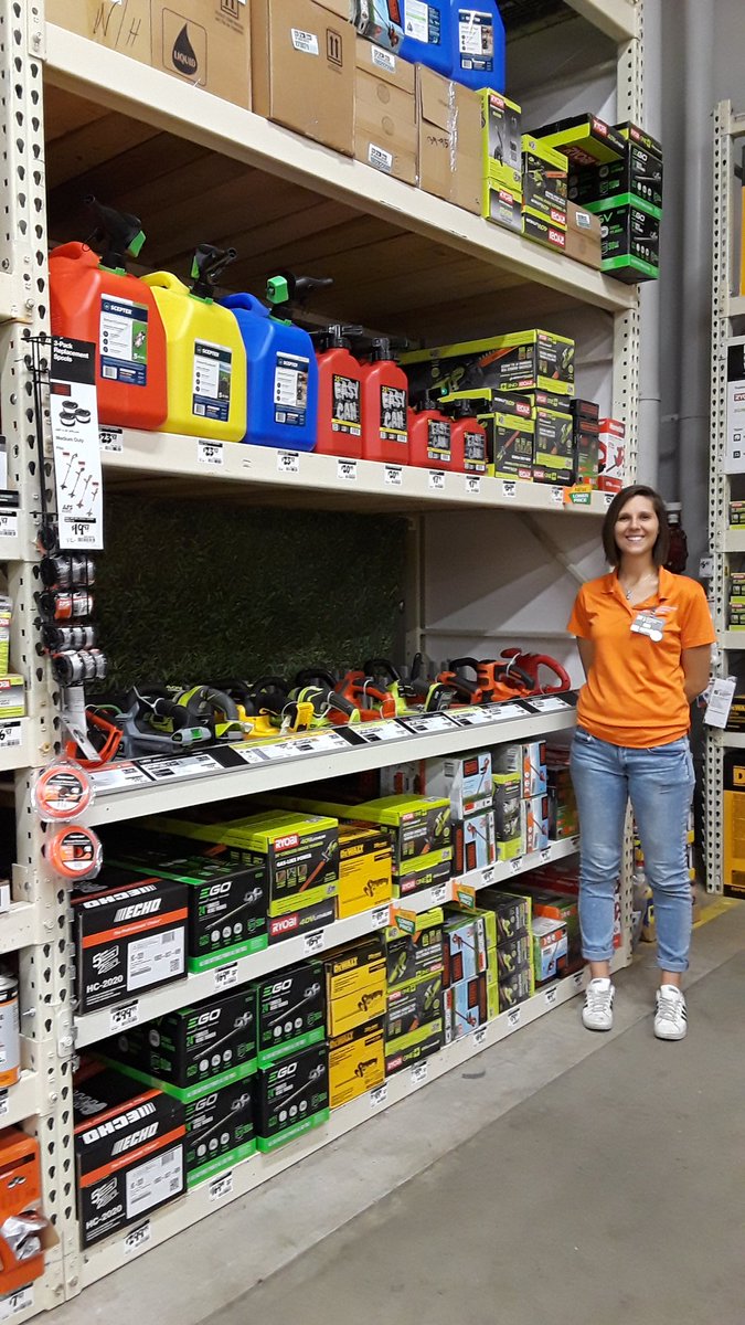 AquaTheFina's tweet photo. Liz is up for the challenge!!#SpringPackdownChallenge @HomeDepotBG2318 #OneTeamOneDream #MetSupportingStoreSales #D250 #MightyMidwest @RICHARDLSEIBER1 @RoWilliams1 @RStOnge250 @HDLutz @Sharmarl_King @HouleHeather @jody_delicato @derek_rickard @SasmBraxton @curtiscurry40 https://t.co/UZkAwZdCa8
