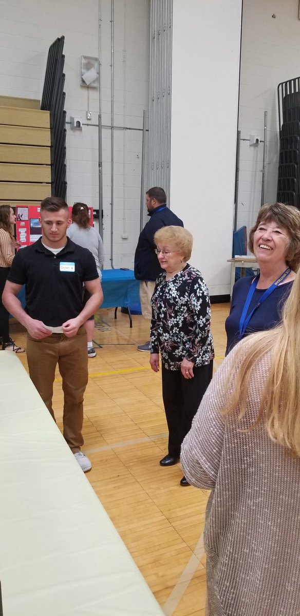 dgrzeskowiak1's tweet image. 2019 Senior Projects!! Great job guys and gals
#Seniors2019
#SeniorProjects
#PR1DEinthePaw