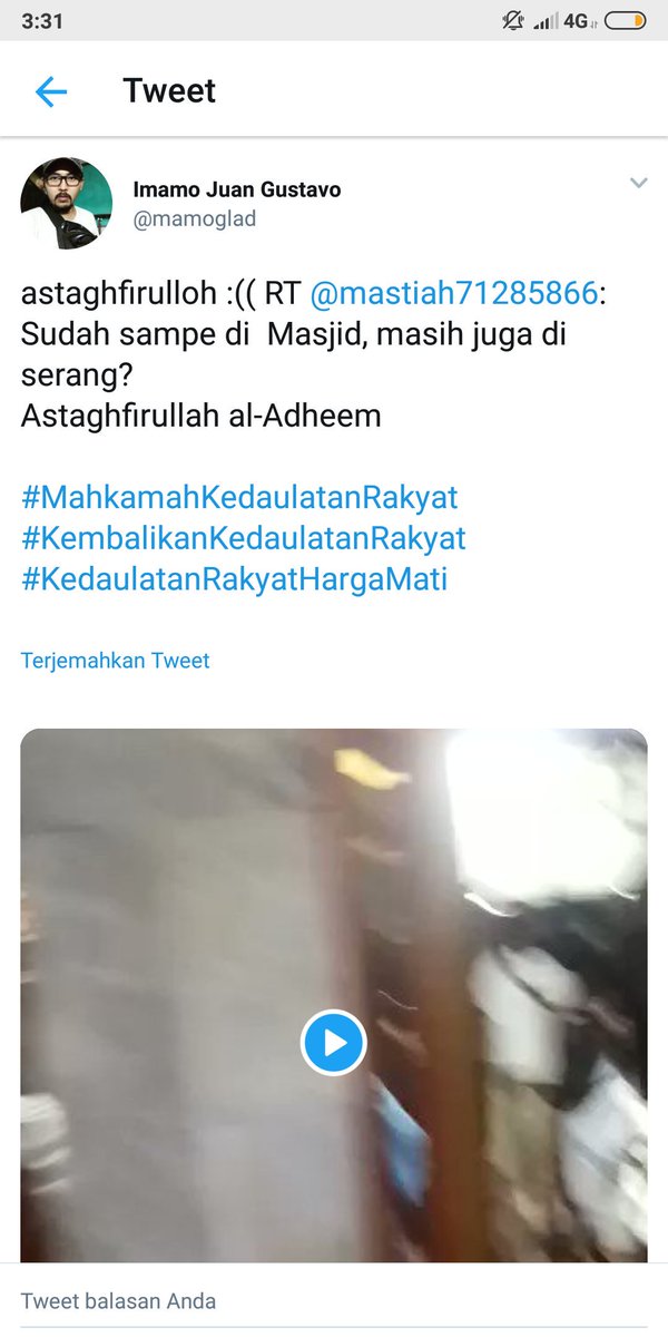 Zakialwi3's tweet photo. @keishaaz3 Fuck Brimob Polda dari kami yang berada di lokasi 😠🖕 https://t.co/PnbenTNoU5