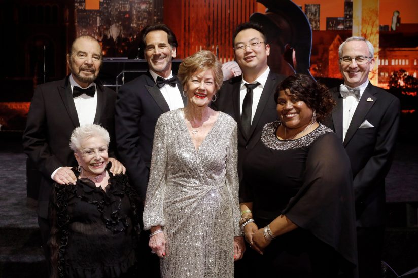 sempubhouse's tweet photo. Author Sandra Evers-Manly is #Leading Chosen as a 2019 #USC Alumni honoree for her work in education, the arts, community-building and diversity, she joins such noteworthy #Trojans as astronaut Neil Armstrong, opera great Marilyn Horne, and Oscar-winning filmmaker Ryan Coogler. https://t.co/YyEVbMviJM