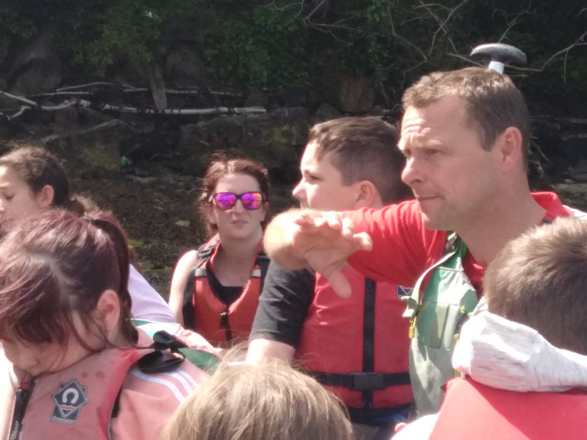 FrodshamAcademy's tweet photo. On the way back to the harbour with a story along the way from Steve #topinstructor https://t.co/ZBcj21RwoO