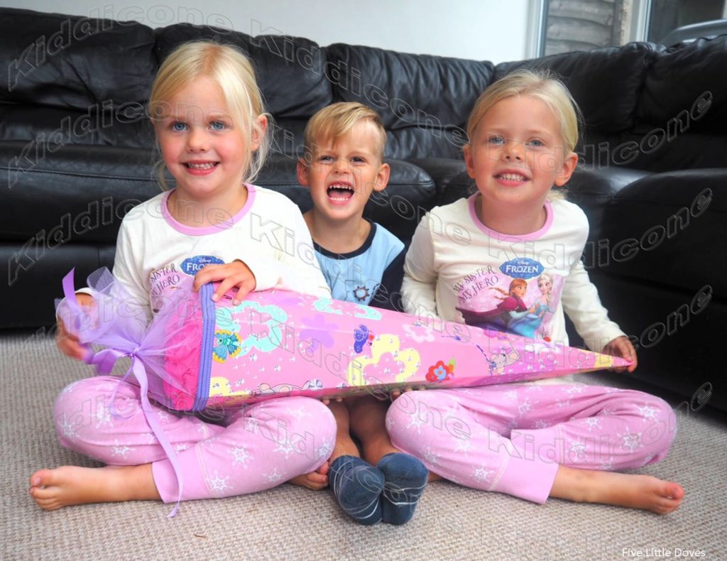 Kiddicone's tweet image. Take a look at kiddicone.com for #themed, #gifts packed with fun &amp;amp; practical items to delight &amp;amp; inspire #children on their #FirstDayAtSchool #SwanseaHour #NewcastleHour #PerthshireHour