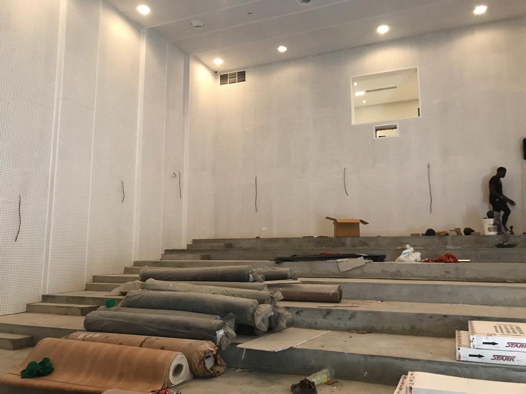 qsc surround speakers