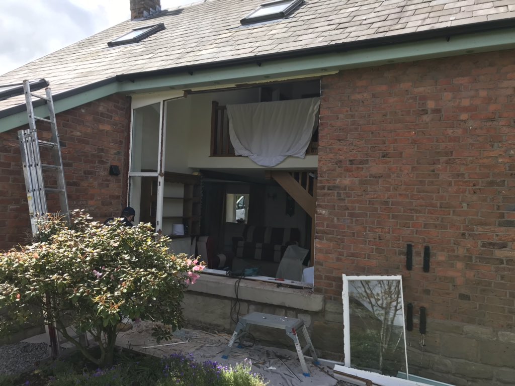 Northwestbifold's tweet photo. I’m told It’s all about the green stuff job completed today in #Lathom took a while but looking great 👍 ☕️☕️ https://t.co/ifxCSbQ7Ka