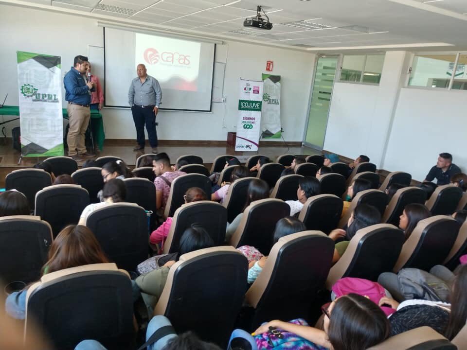 Josehdz_99's tweet photo. Hoy estuvimos participando en la semana académica  #UPRL  muchas gracias por la invitación 

#SumandoEsfuerzo
 #fuertecoahuilaes💪 
@icojuvelag 
@GobDeCoahuila https://t.co/bLd2knSnr8