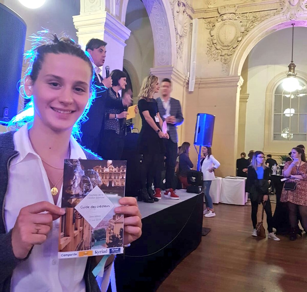 Pour la 2ème édition des Trophées de la création lyonnaise au Palais de la Bourse, Lidija Turcinovic était membre du jury : de belles découvertes dans un lieu emblématique lyonnais ! ✨ #ASVElles