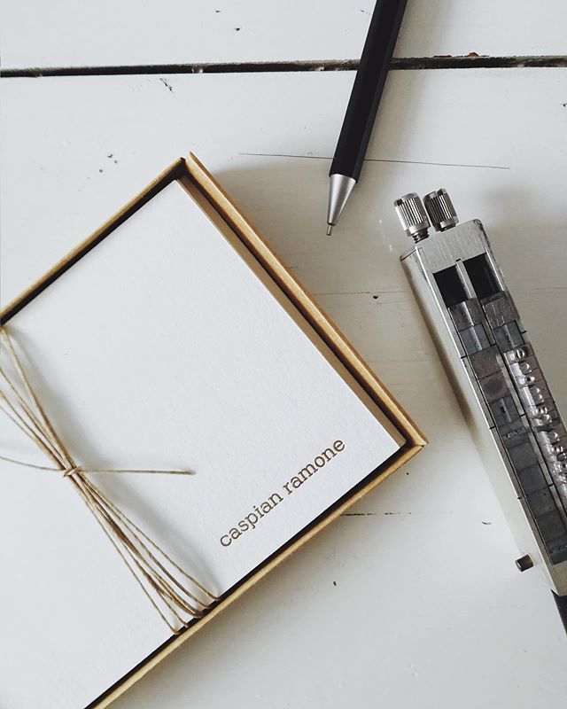 🚨Workshop Alert 🚨 We’re excited to be pairing with @snap_and_tumble for a Hot Foil Stamping Stationery workshop on Saturday, June 15th! Learn how to set metal type and use a vintage Kingsley hot foil stamping machine to print custom stationery. Type,… bit.ly/2JylPWy