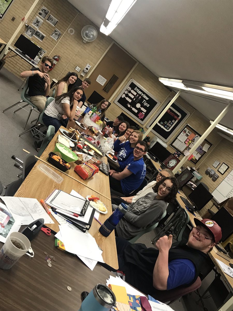 BelODell's tweet photo. Co-teaching @pup_prints with @MrsStuckyMHS has been such a great addition to my teaching tool bag. Learning new #technology, using #PBL , spreading the good word of #inclusion and providing a service to the community has led to #winafterwin https://t.co/PxrtbBmX7b