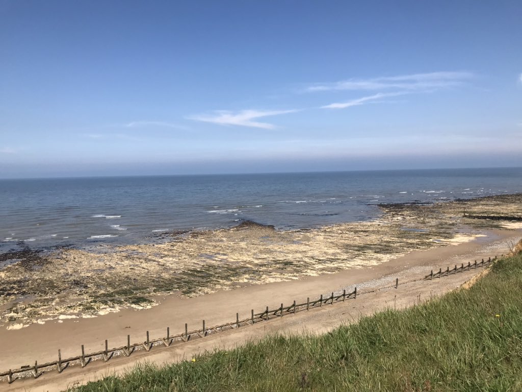 teacher_dw's tweet photo. Day at the beach #couldbeworse #residential https://t.co/B5XgCZbYYD