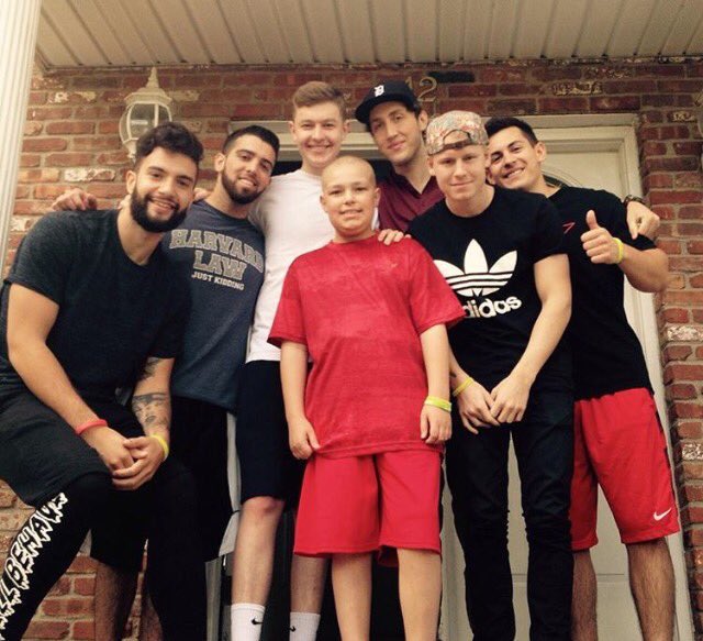 FaZe Clan tweet media