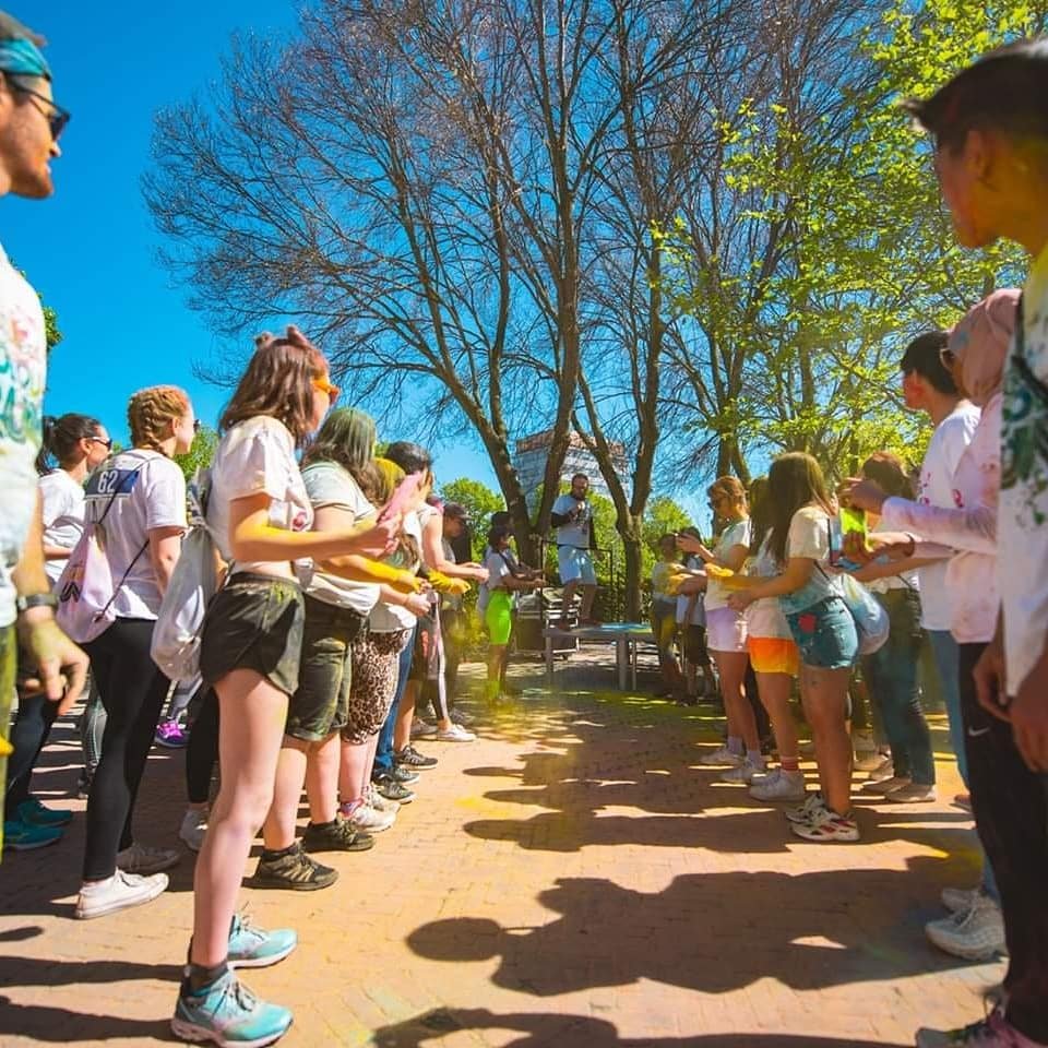 ColourLiverpool's tweet photo. Hey colour runners 🎉🌈

Here are some more photos from the 2019 Liverpool Student Colour Run

We hope you all had a great time ❤️💚💛

More coming soon to this account. You can find the full album on our facebook page fb/studentcolourrunliverpool

#studentcolour #run #liverpool https://t.co/NoTUGHC7QV