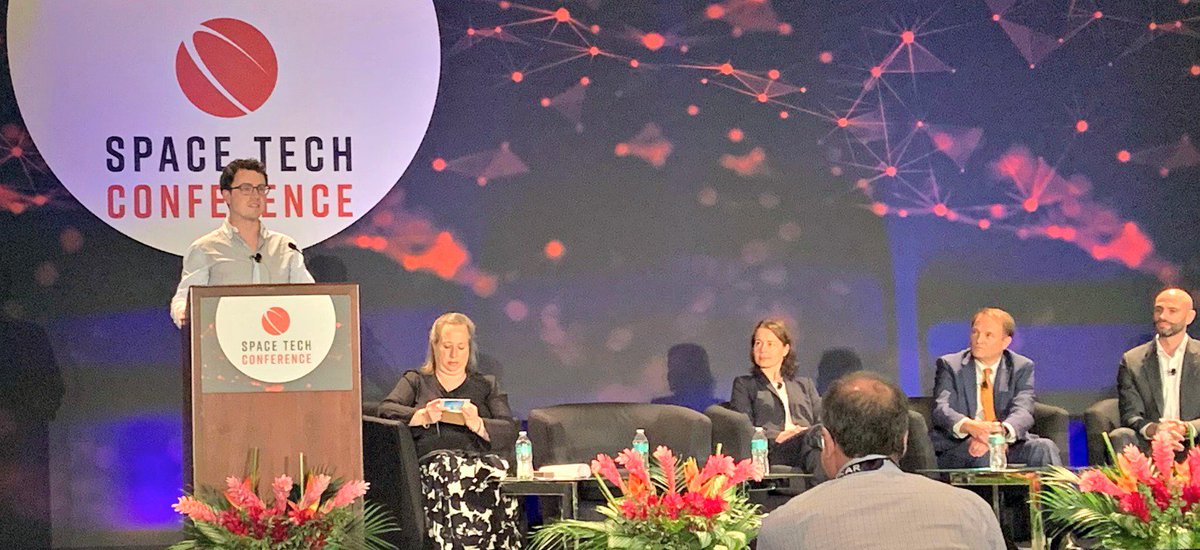 relativityspace's tweet photo. Thanks to everyone who attended the Launch Vehicle panel and saw our CEO Tim Ellis' presentation on how our disruptive #3DPrinting technology will improve flexibility and lower costs for getting to space! #3DPrintTheFuture https://t.co/b9g8L3WRdw
