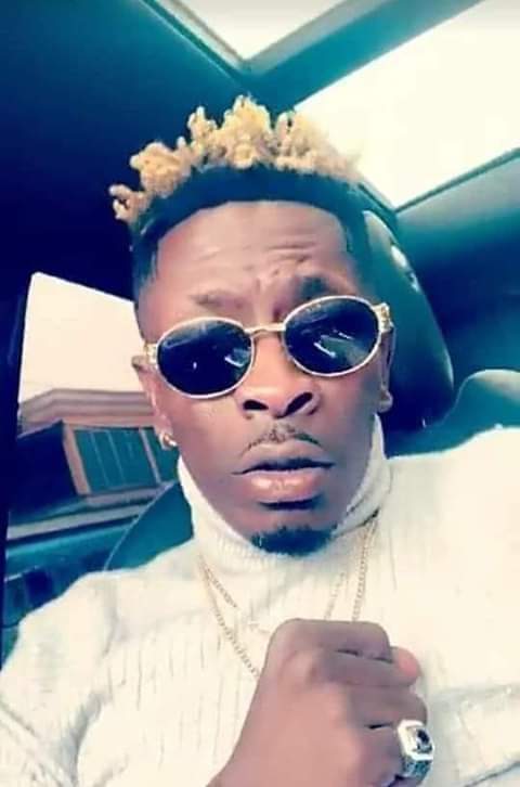 SnRadiogh's tweet photo. Don't call @shattawalegh devil, Mr radio presenter because is within you, you can experience hell and the devil, and the devil is nothing, but you!
so no how you take on your radio station
#SMSN4LYF
#BORNBARD
#FUTUREPICTURE https://t.co/e28ajRCn64