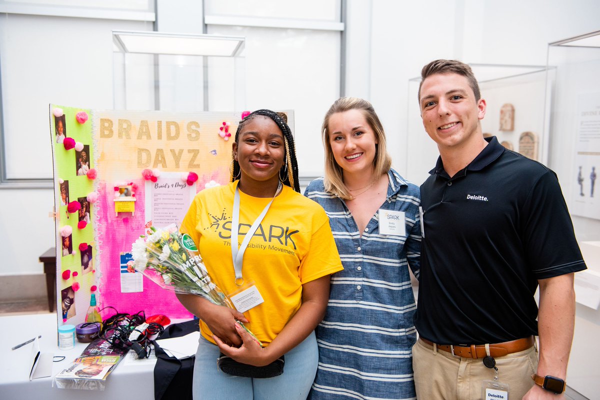 SparkProgram's tweet image. Spark in Philadelphia celebrated Share Your Spark last night! From rollercoaster models to business plans to chemistry experiments, every Career Interest Project showed students&apos; passions and skills!  #ThePossibilityMovement #ShareYourSpark19