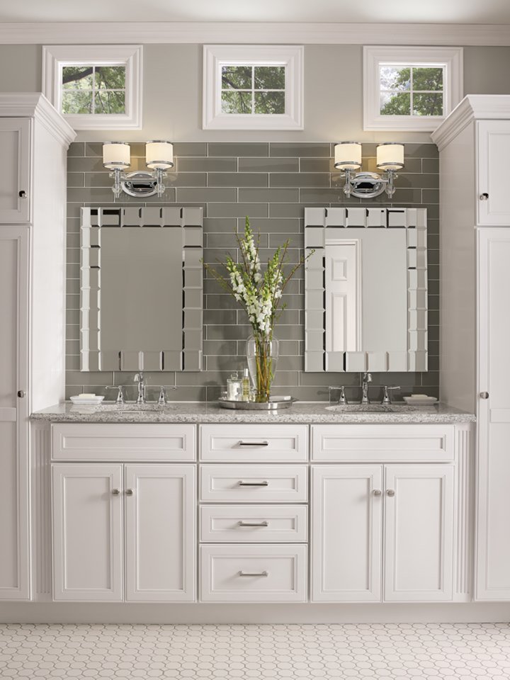 SCDesignCenter1's tweet image. Are you looking for any design ideas of bathroom vanities to fit your spaces? 
Stop in and visit our showroom to meet with our talented and creative designers to help bring some ideas.
SC Design Center: 15115 Old Hickory Blvd. STE A, Nashville, TN 37211.
