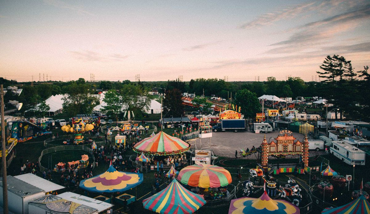 WhitbyFire's tweet photo. It's that time of year again, Brooklin Spring Fair May 30 -June 2! #BrooklinSpringFair https://t.co/HIXEgXo41k