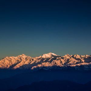 Off the Beaten Track in Himalayas - High School Teenagers Climb a 4000m Mountain Peak! 

lookatourworld.com/off-beaten-tra…

#travel #lookatourworld #travelbloging #travelbloggers #himalayas #cliffjumping #schooltrip