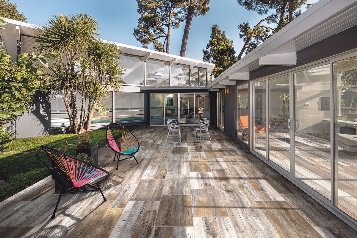 Bring luxurious indoor style to your landscape with our new EcoDado #Porcelain slabs. Designed and made in Italy 🇮🇹... bit.ly/2HPdB9c