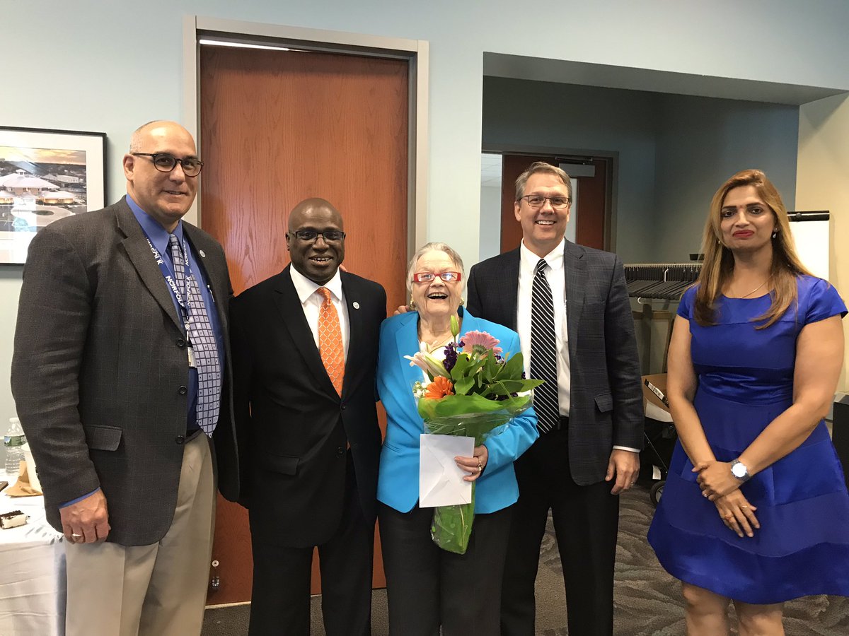 NorfPublicLib's tweet photo. Today we celebrated our very own Doris Johnson’s 60 years with the library! She’s also retiring - thank you Doris for your years of service to the #norfolkva community. You’ve touched so many lives, and we won’t be the same without you.
#60years #librarylegend with @NorfolkVA https://t.co/40xSi71vtx