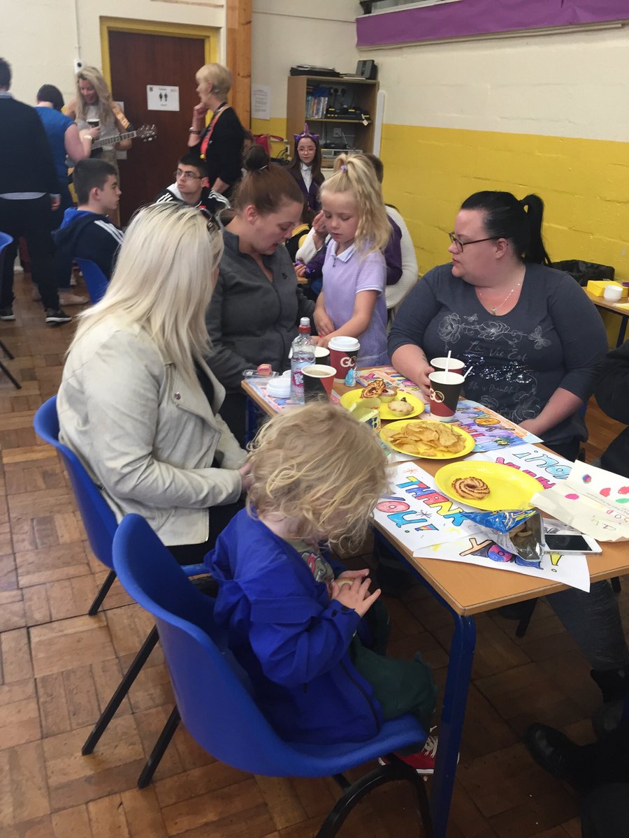 MissMostyn's tweet photo. Thanks you to parents, carers, relatives and friends who came to P3 and P3/2’s coffee morning.  We managed to raise £412 for Strathcarron Hospice.  Well done to the pupils for all their efforts to support this local charity.  @MrsDoudie_P3 https://t.co/x61G8murIP