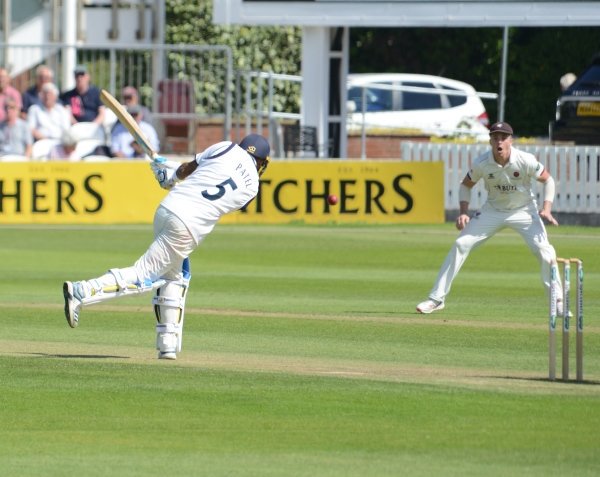 mredwards29's tweet photo. All the best tomorrow skipper @tomabell1 
2 all action days at @SomersetCCC comes down to one huge session tomorrow.
Every faith that @craigoverton12 @jackleach1991 polish this tail off in quick time 😉
#wearesomerset
#3from4
#trebleisstillon https://t.co/Z8aS8mteUj