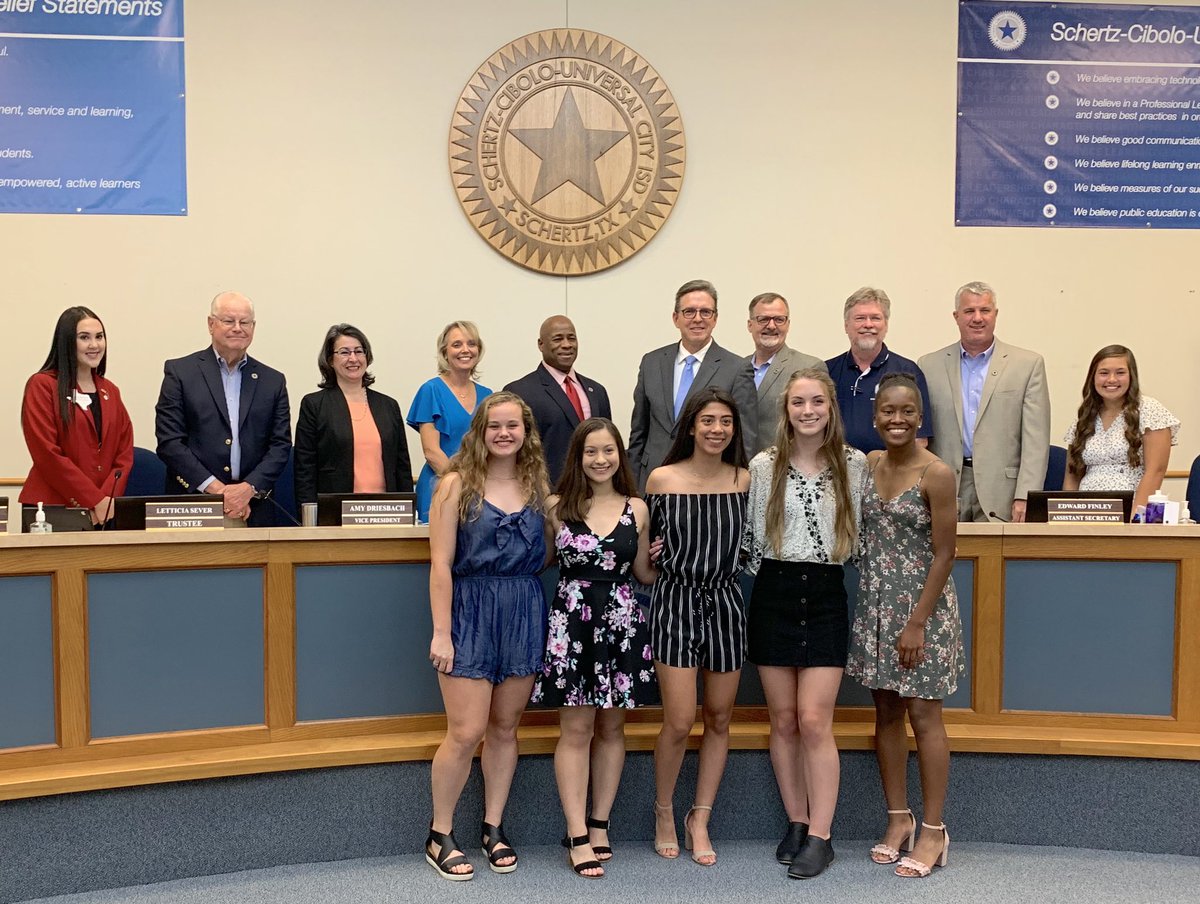 ladybuffssoccer's tweet photo. TASCO Academic All-State recognition and TASCO All-Star State Team recognition! Hard work in our program and hard work in the classroom is a recipe for fun and success!! #NoLuckJustHardWork #GoBuffs #iLoveMyTeam https://t.co/DNTMd7tgF2