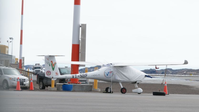 FrankReardon1's tweet photo. Resting at the @fbts_Iqaluitfbo #Mahi the Ultralight Sinus 192 #VTNBF piloted by #AarohiPandit after her #worldrecord flight across the Atlantic Ocean @WEExpedition 🇮🇳 MAY.18.2019 #YFBSpotters #WEFly #WEFlock https://t.co/MFkfpWx35v