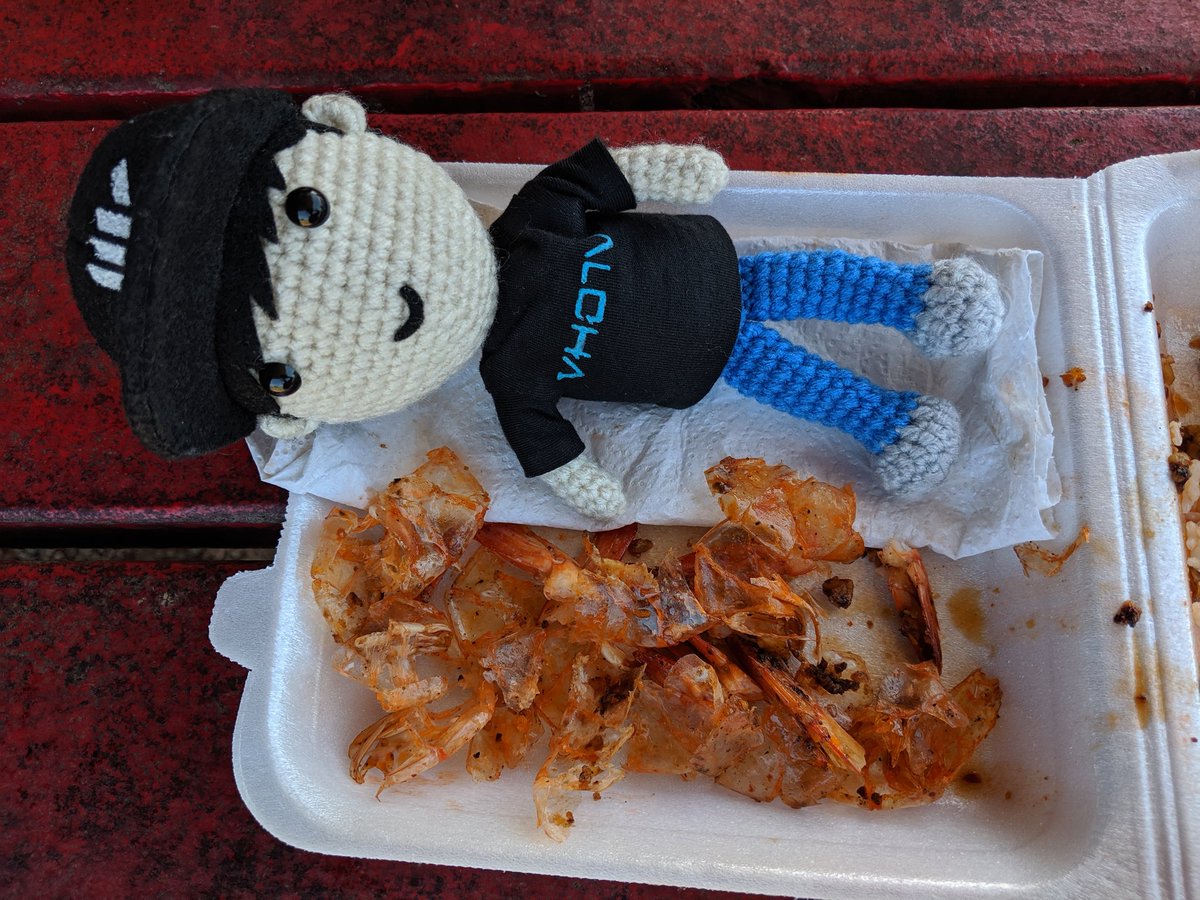 VH07V's tweet image. Lil' Ed did some damage to his No. 1 Butter Garlic Scampi (Shoyu Spicy Sauce) Plate from #Romys, but the #kanakattack hit him pretty hard after. See below for how bad. 😴😂 Like his Hat or Tee? #findYOURaloha online at a7oha.com! #AlohaRevolution 🙃🤙🏼 #kahukushrimp