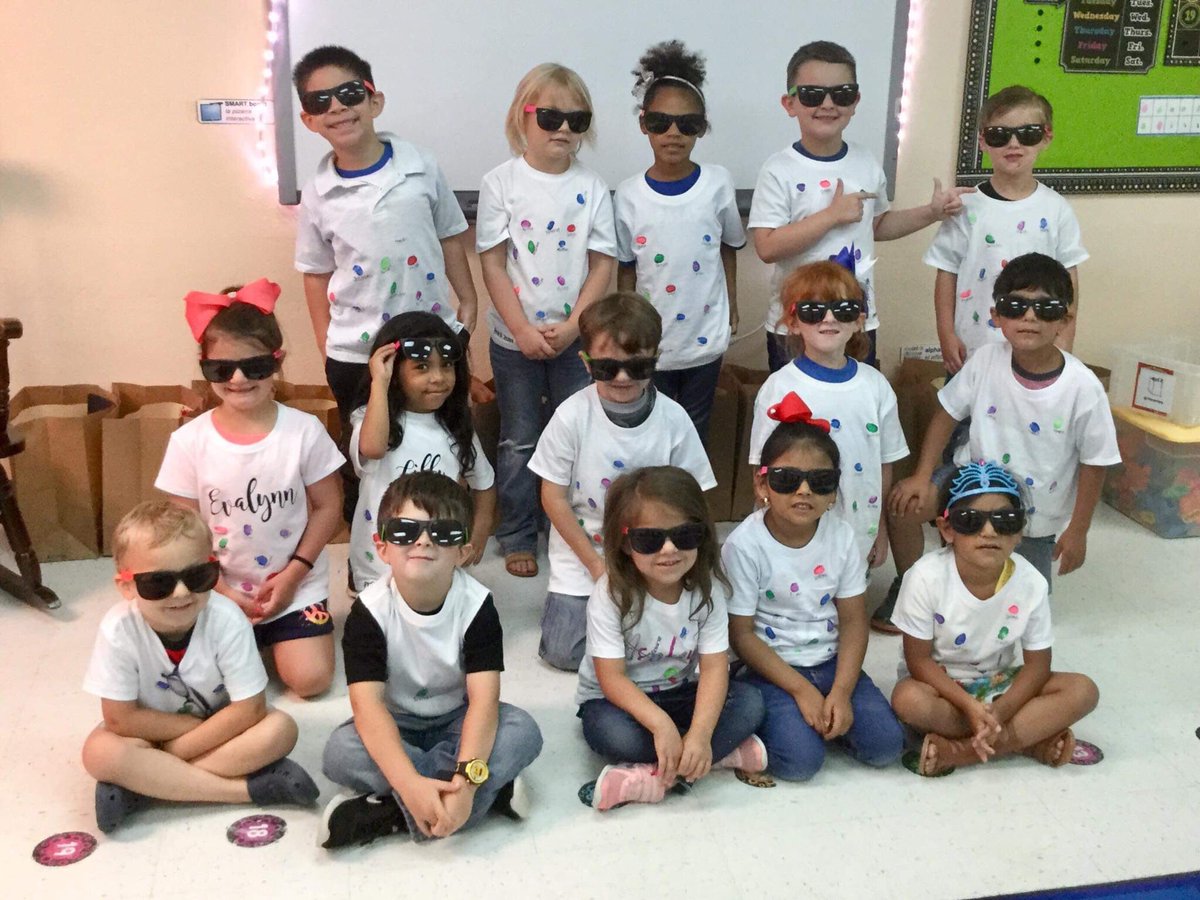 AshSorv's tweet photo. @LampasasKWE PreK is ready for summer! We had such a blast this year and learned a ton 💙 #LeadKWE #PreKRocks #SuperDuperCoolKidShades #LittleBadgers https://t.co/WEYdAMZepc