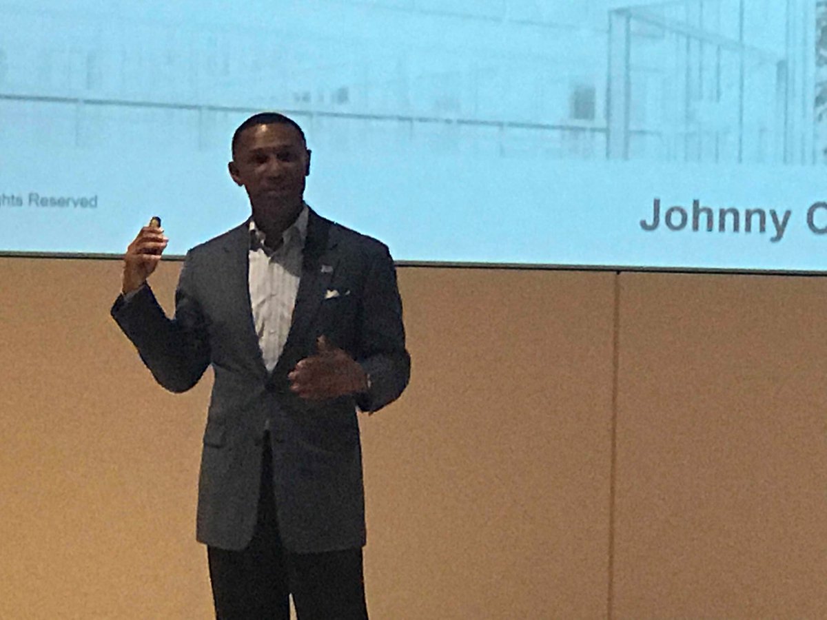 ⁦<a href="/JohnnyCTaylorJr/">Johnny C. Taylor, Jr., SHRM-SCP</a>⁩ talking with ⁦<a href="/SHRM/">SHRM</a>⁩ members ⁦<a href="/NOVASHRM/">NOVA SHRM</a>⁩ on the future of work &amp; it’s implications! ⁦@jeffluttrell⁩ ⁦<a href="/SHRMMaryCheddie/">Mary Cheddie</a>⁩ ⁦<a href="/SHRMLaurie/">Laurie McIntosh, SHRM-SCP, CAE</a>⁩