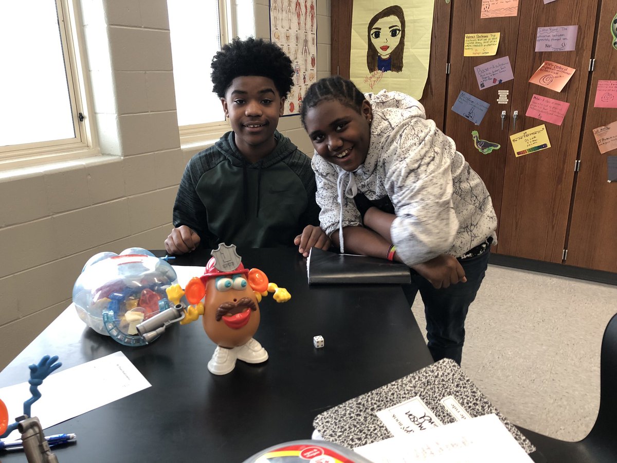 mrsboggess's tweet photo. More #Genetics, this time with Potato Heads! Thanks Ms. Peacock! #teacherBFFs #DominantandRecessive #YearinReview #WhyITeachLMMS #affectheculture @AikenPublicSch @affectheculture @LMMSRocks https://t.co/Bf25rJ3niD