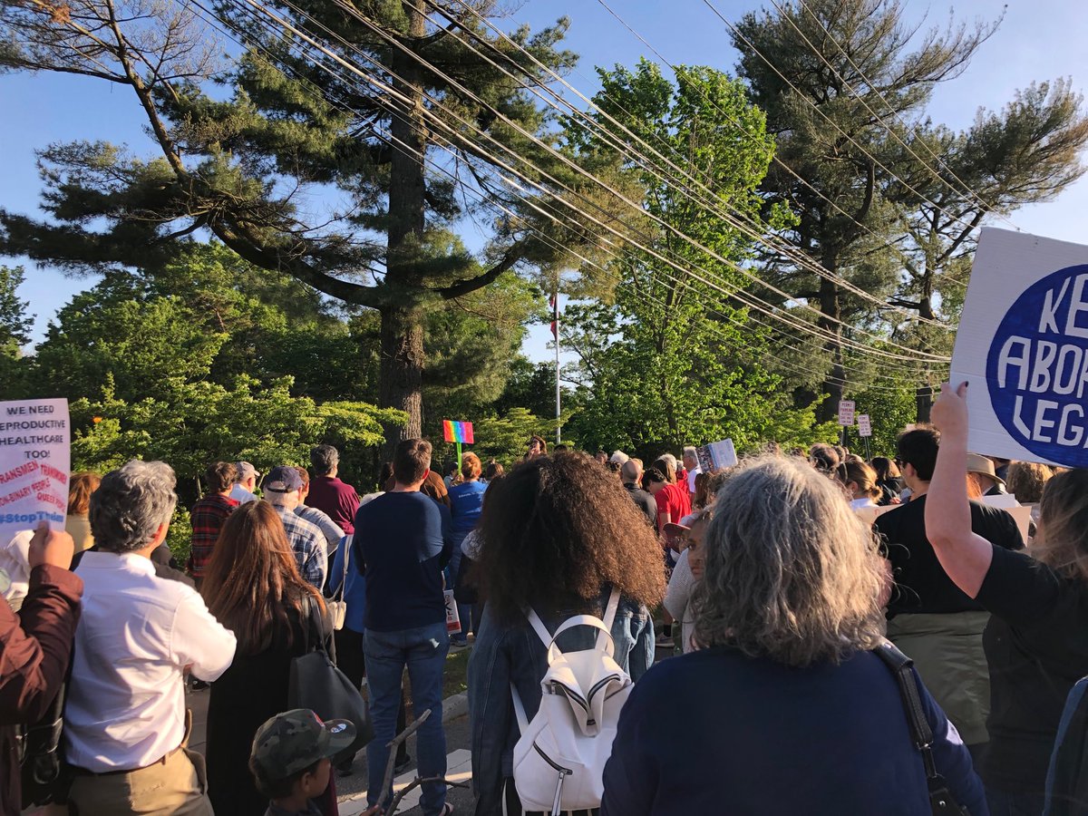 SaraDGoetz's tweet photo. Rallying today with SOMA Action: “We all love someone who has had an abortion. There’s not women who have abortions and women who don’t, we are all the same people...!” Abortion Rights are Human Rights!! #Stopthebans #IstandwithPlannedParenthood ⁦@PPActionNJ⁩ https://t.co/cNdUsXx68U