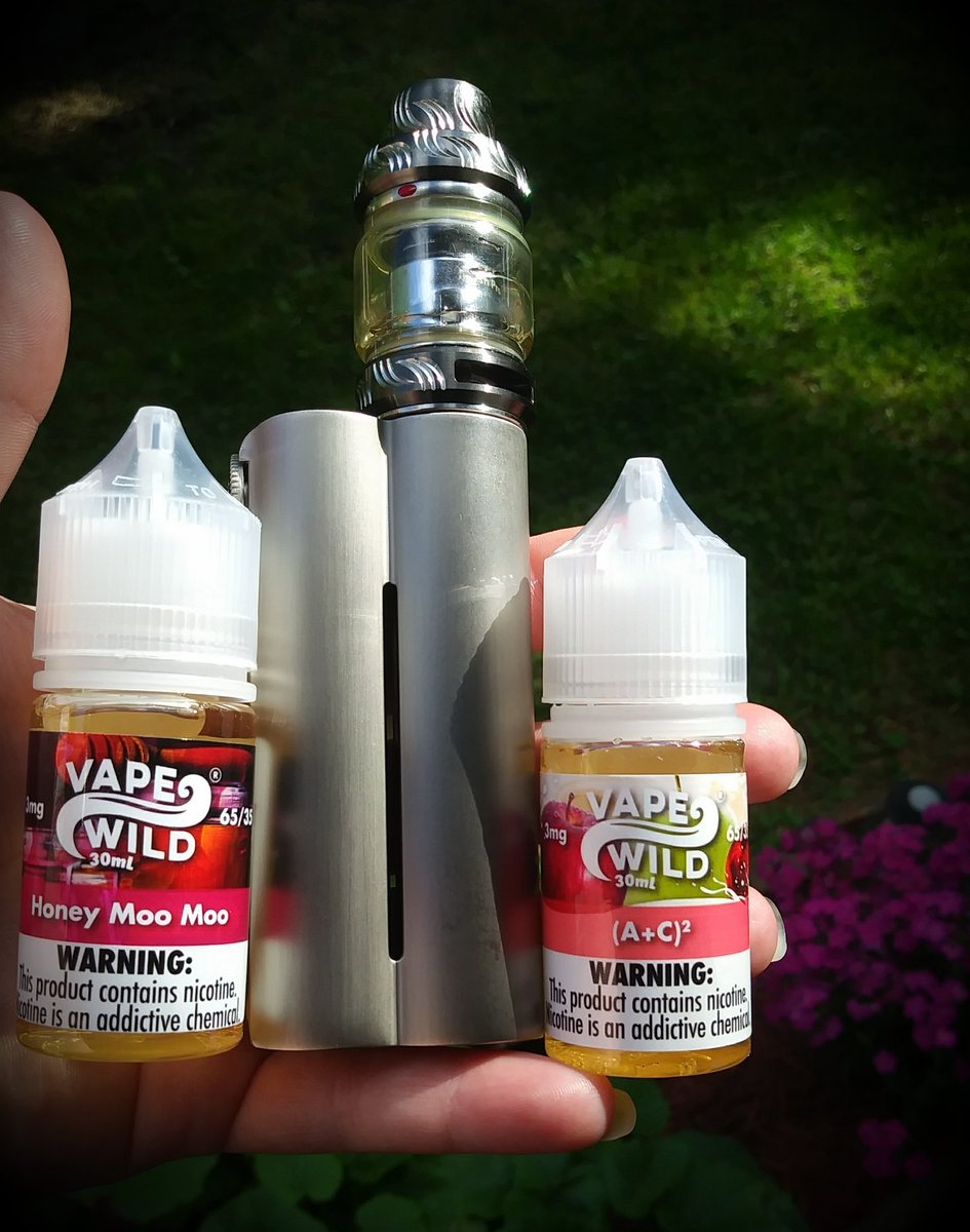 OneSweetWeed_'s tweet photo. I heard @VapeWild had flavors escape from the vault, so I scooped some up quick! Now's your chance to stock up on some seriously delicious e- juice. Better hurry; these flavors won't be free for long! #VaultEscapees
#StayWild #VapeWild #VapeWildAF https://t.co/XwroyYLTji
