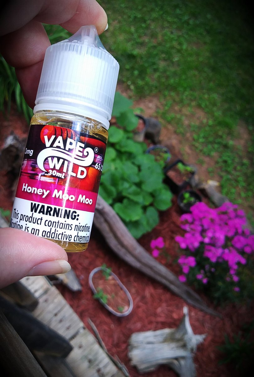 OneSweetWeed_'s tweet photo. I heard @VapeWild had flavors escape from the vault, so I scooped some up quick! Now's your chance to stock up on some seriously delicious e- juice. Better hurry; these flavors won't be free for long! #VaultEscapees
#StayWild #VapeWild #VapeWildAF https://t.co/XwroyYLTji